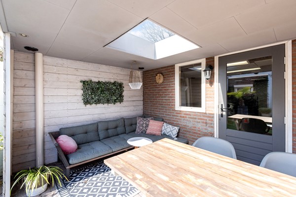 Foto - Te koop: Karakteristieke tussenwoning met garage in Tilburg!